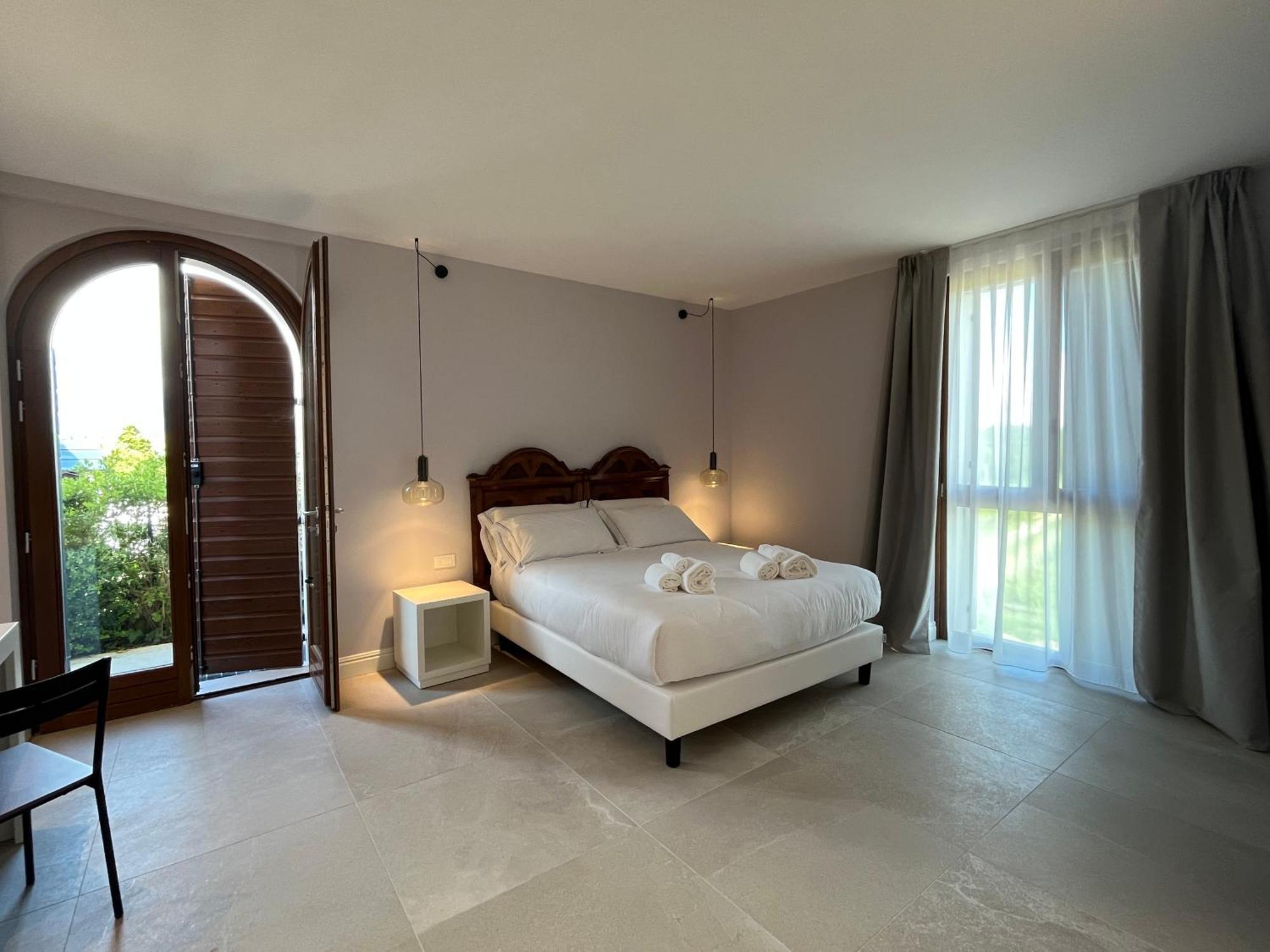 Agriturismo La Rondinella Лацизе Экстерьер фото